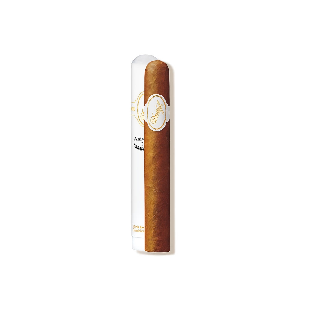 C717_WH_1000x1000px Davidoff Aniversario No.3 Tubos - Image 1